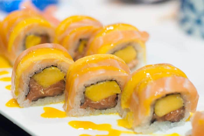 sushi roll restaurante mr vu