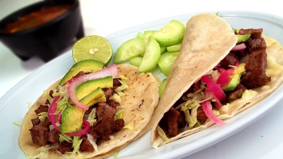 Tacos de cabeza, receta mexicana - Comedera - Recetas, tips y consejos para  comer mejor.