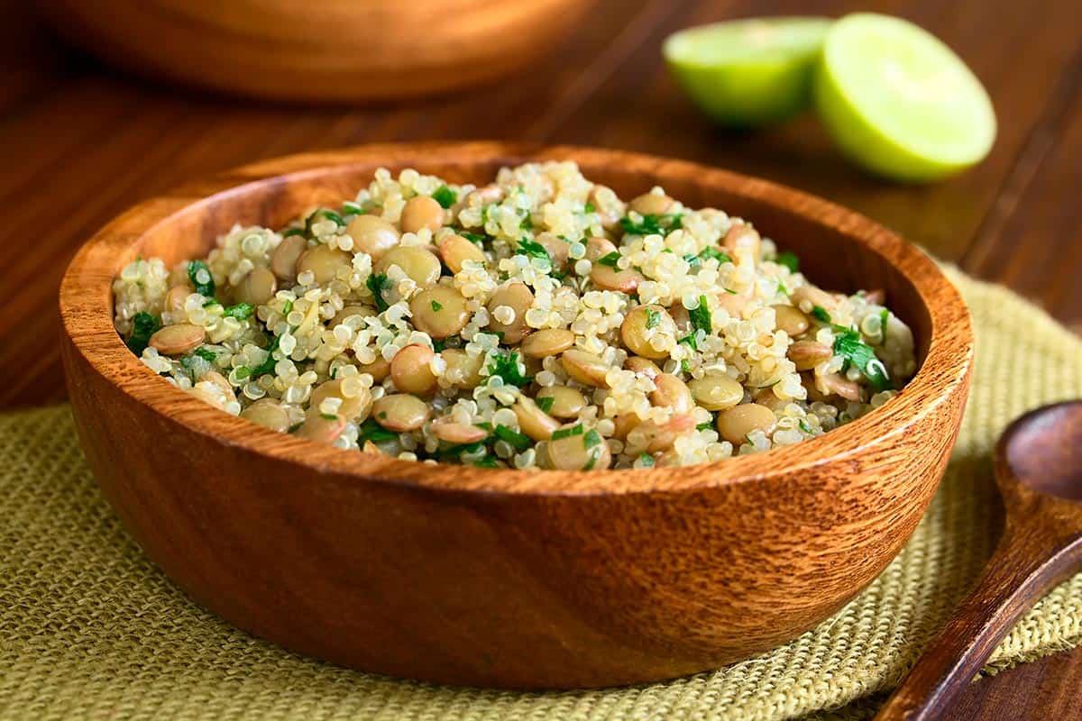 délicieuse salade de lentilles au quinoa