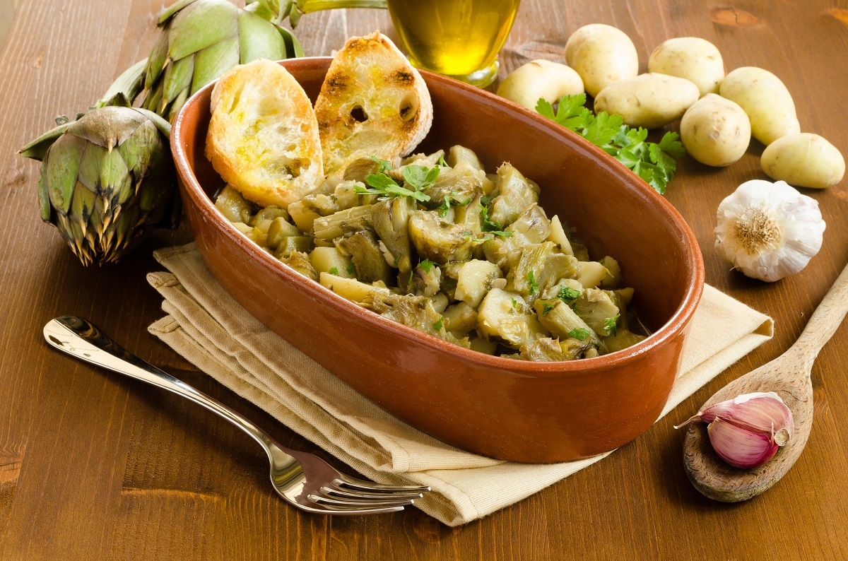 Alcachofas con patatas