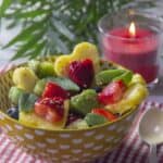 Salada de frutas romântica
