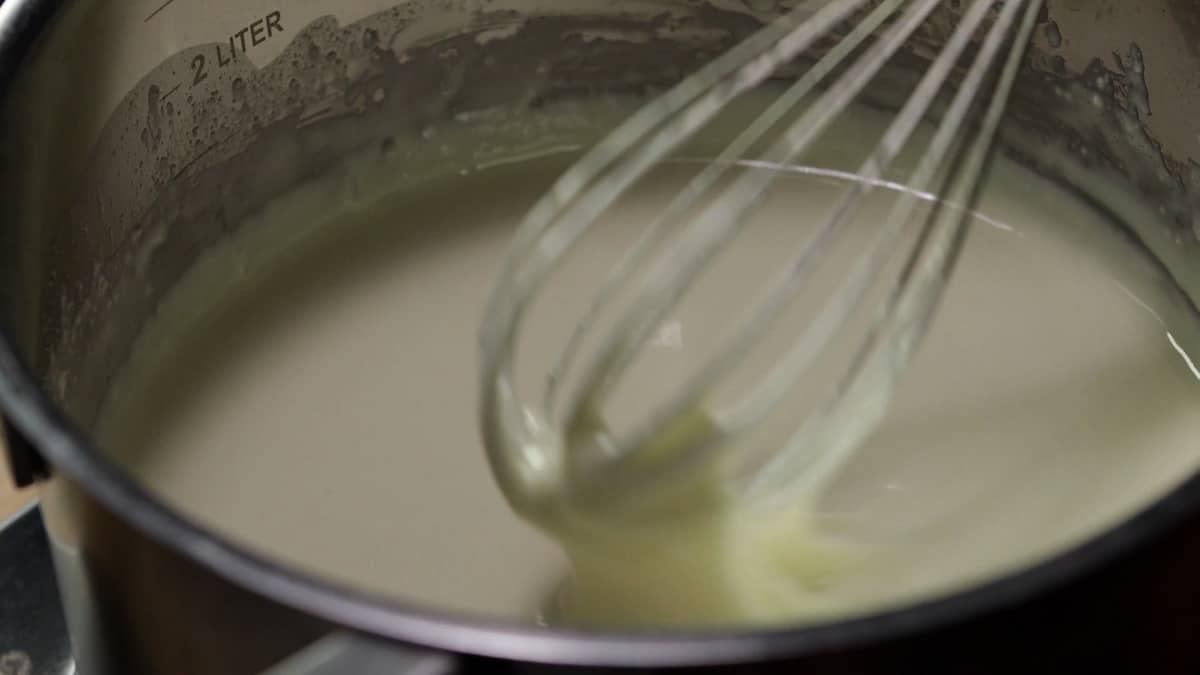 Cómo hacer leche condensada con leche líquida - Receta fácil