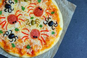 Pizza de arañas para Halloween